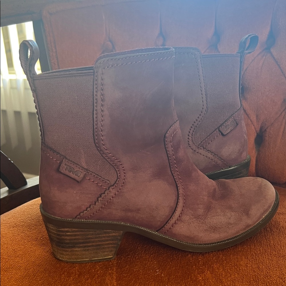 Teva Women's Plum Ankle Boots